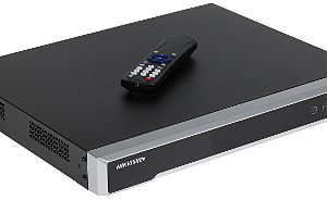 REJESTRATOR IP DS-7608NI-I2 8 KANAŁÓW Hikvision
