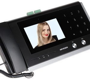 STACJA GŁÓWNA DO ZARZĄDZANIA WIDEODOMOFONAMI IP DS-KM8301 Hikvision