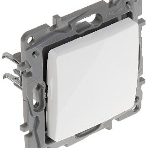 ŁĄCZNIK JEDNOBIEGUNOWY LE-764500 Niloe 10 A LEGRAND